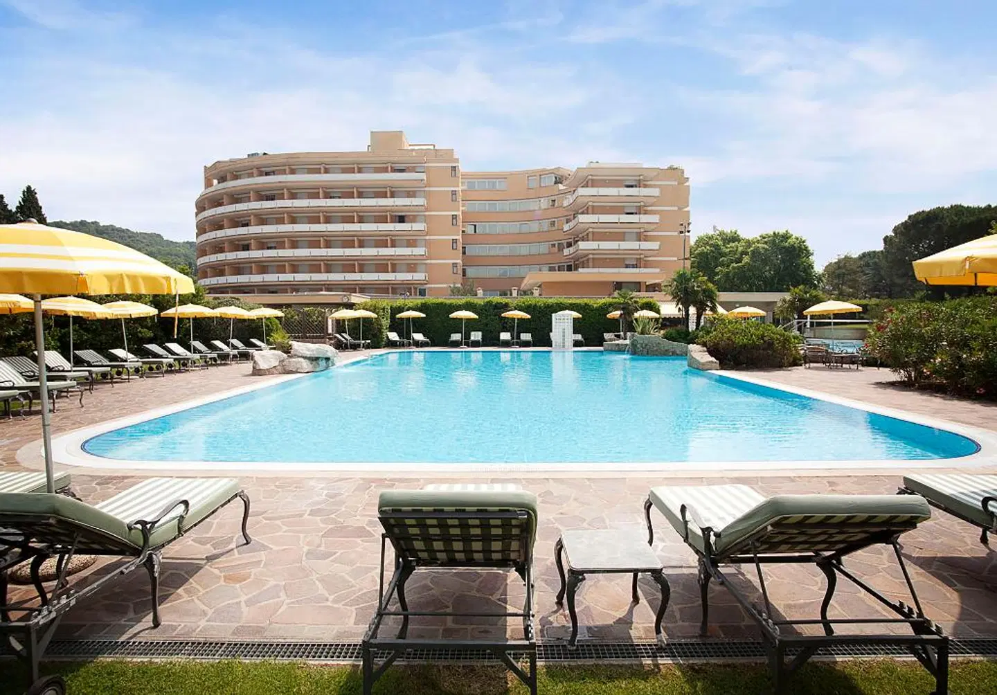 Hotel Sporting OUTDOOR_POOL