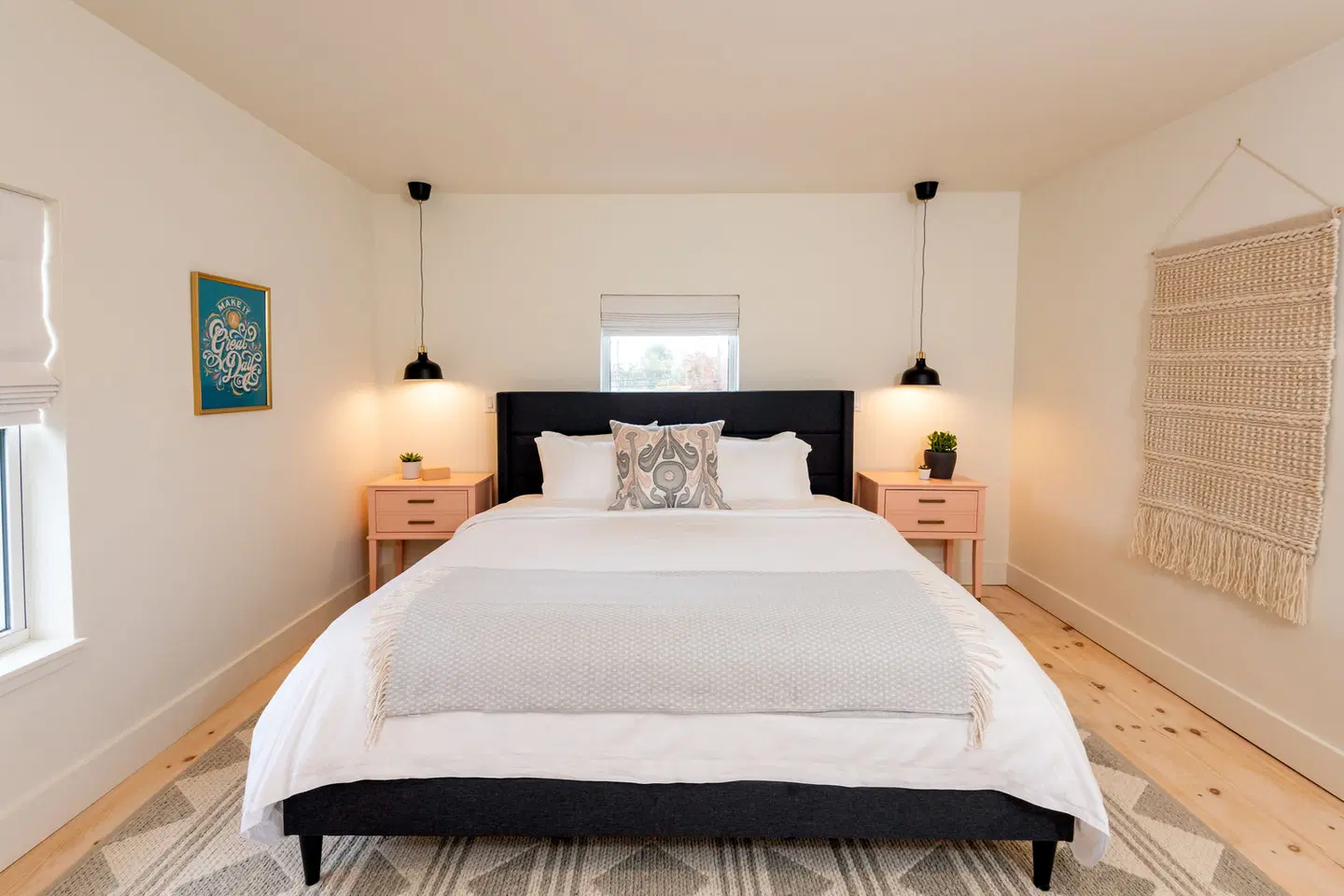 The August House ROOM_EXAMPLE
