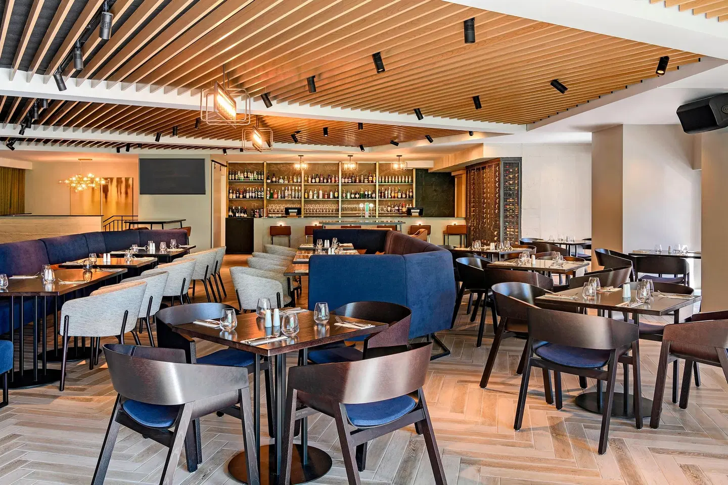 Four Points by Sheraton Auckland Bar