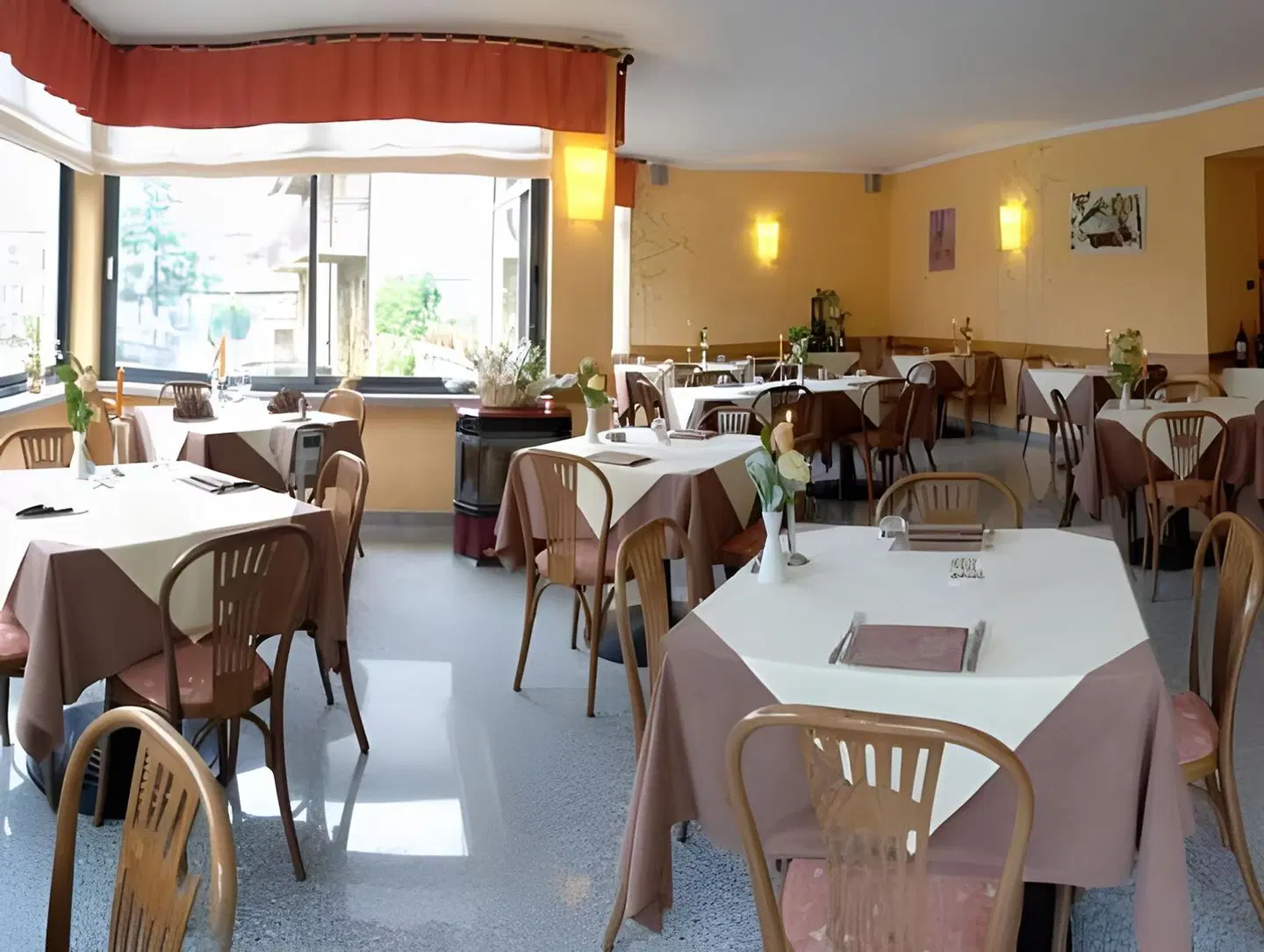 Cassone Restaurant
