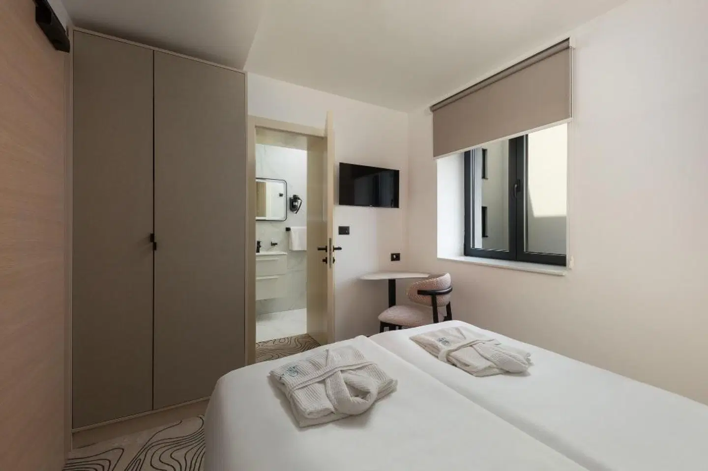SeeSea Hotel ROOM_EXAMPLE
