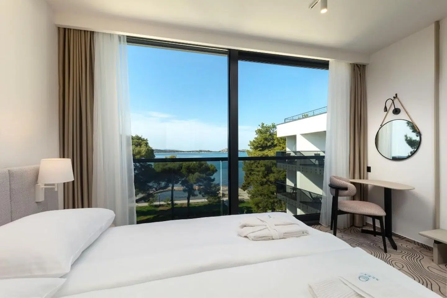 SeeSea Hotel ROOM_EXAMPLE