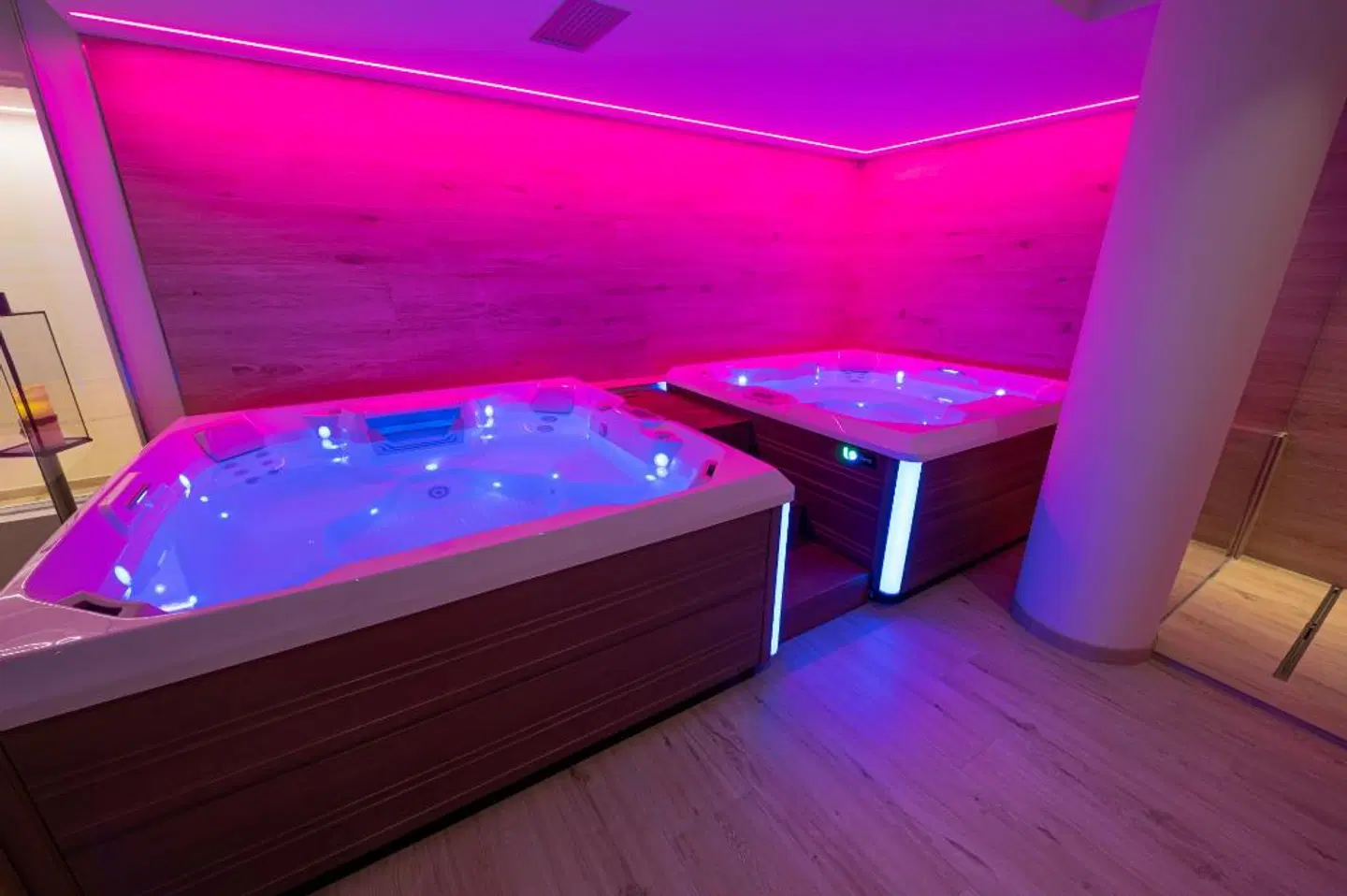 Mirage HEALTH_BEAUTY
