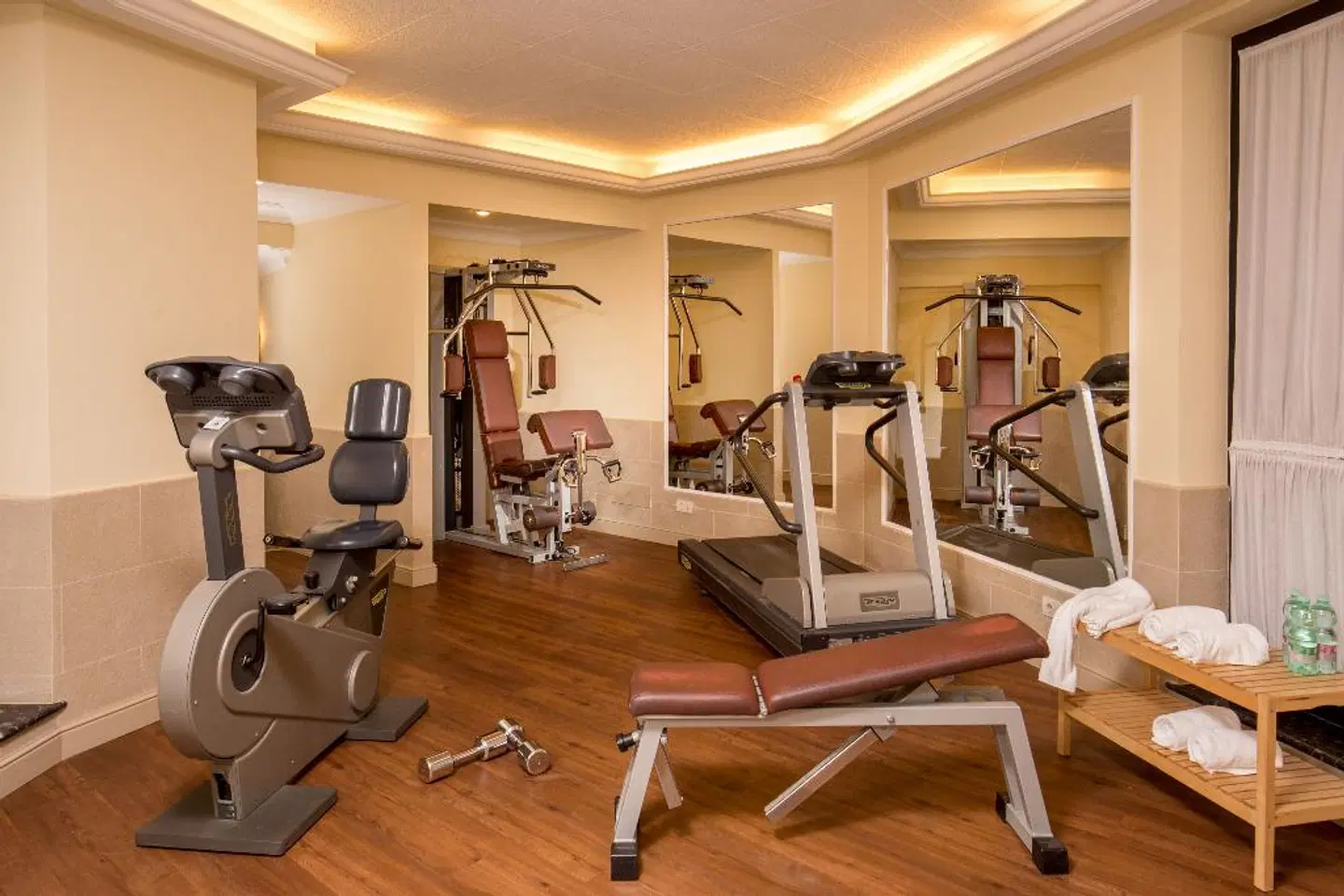 Donna Laura Palace SPORTS_AND_LEISURE