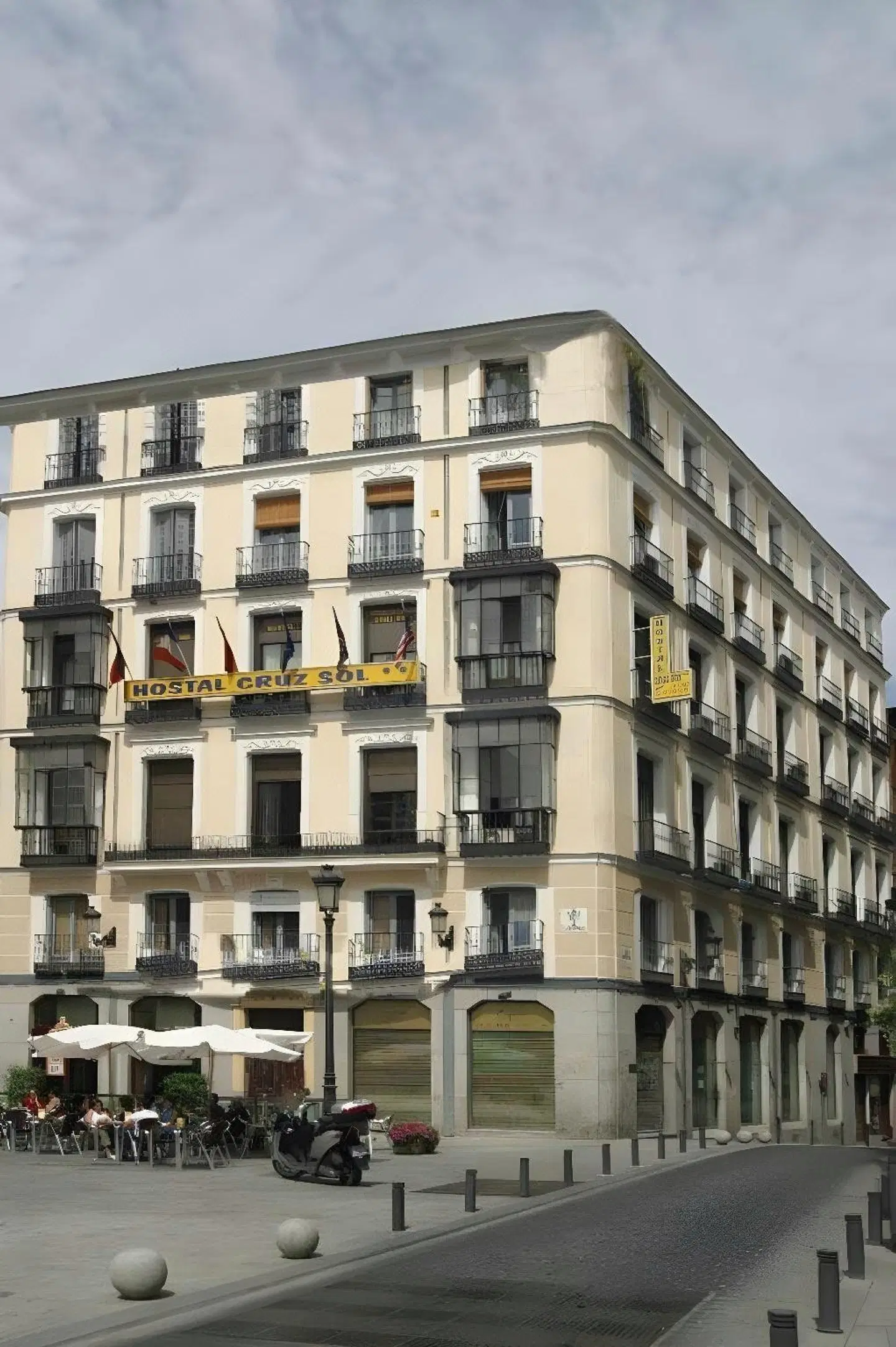 Cruz Sol Hostal EXTERIOR