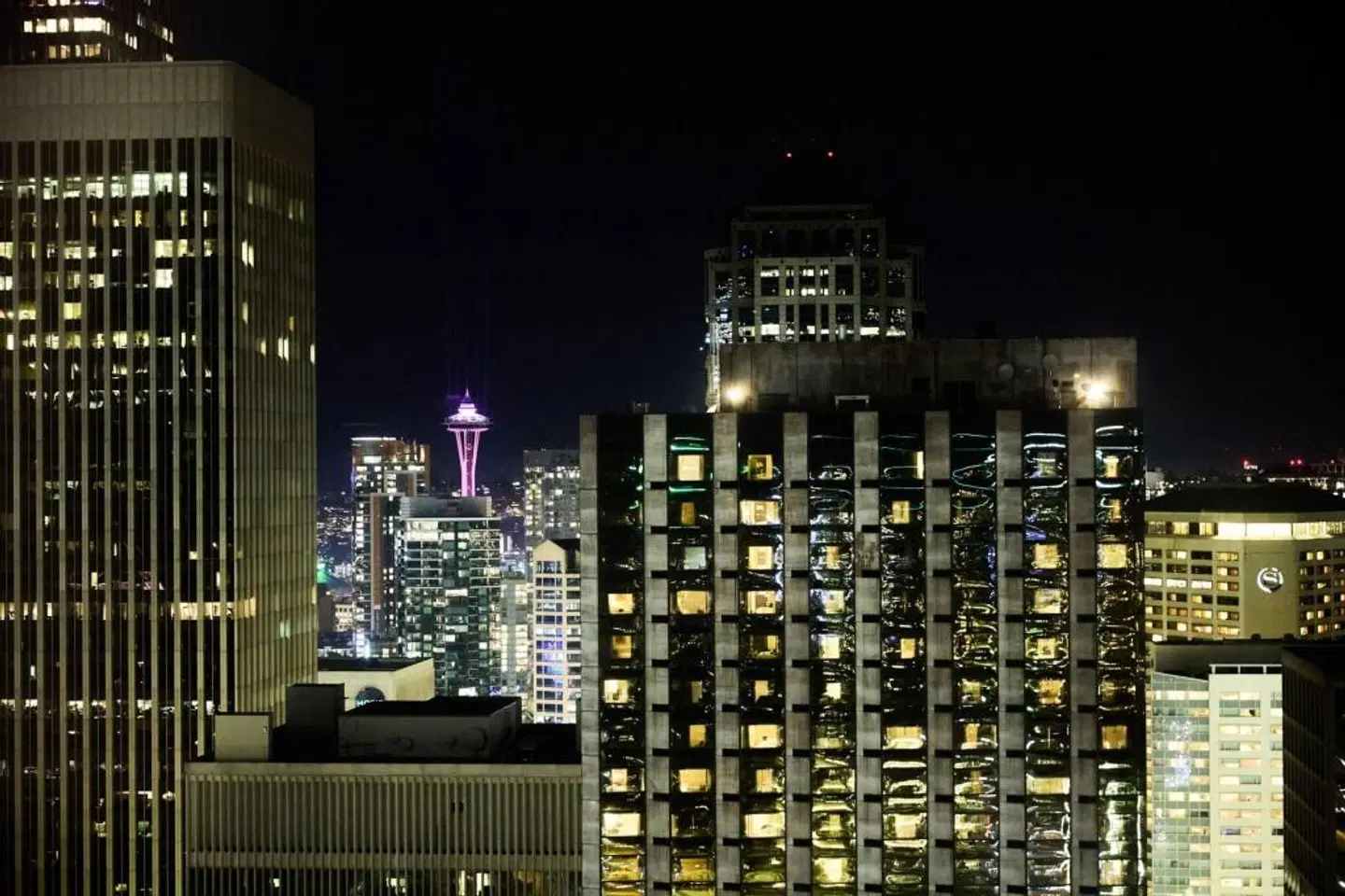 Renaissance Seattle Hotel EXTERIOR