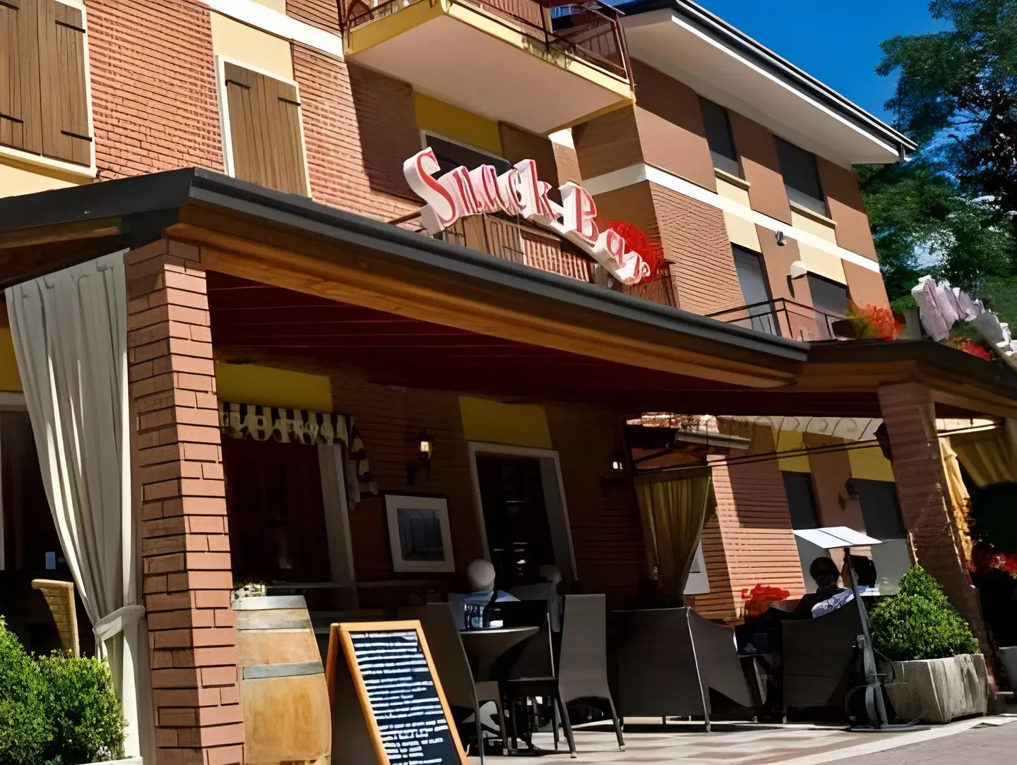 Costabella EXTERIOR