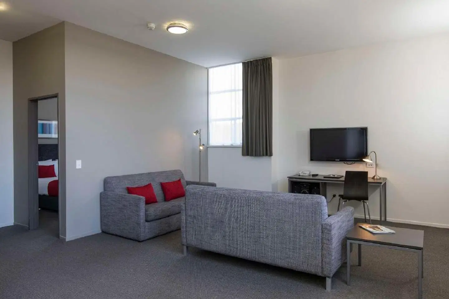 Quest New Plymouth ROOM_EXAMPLE