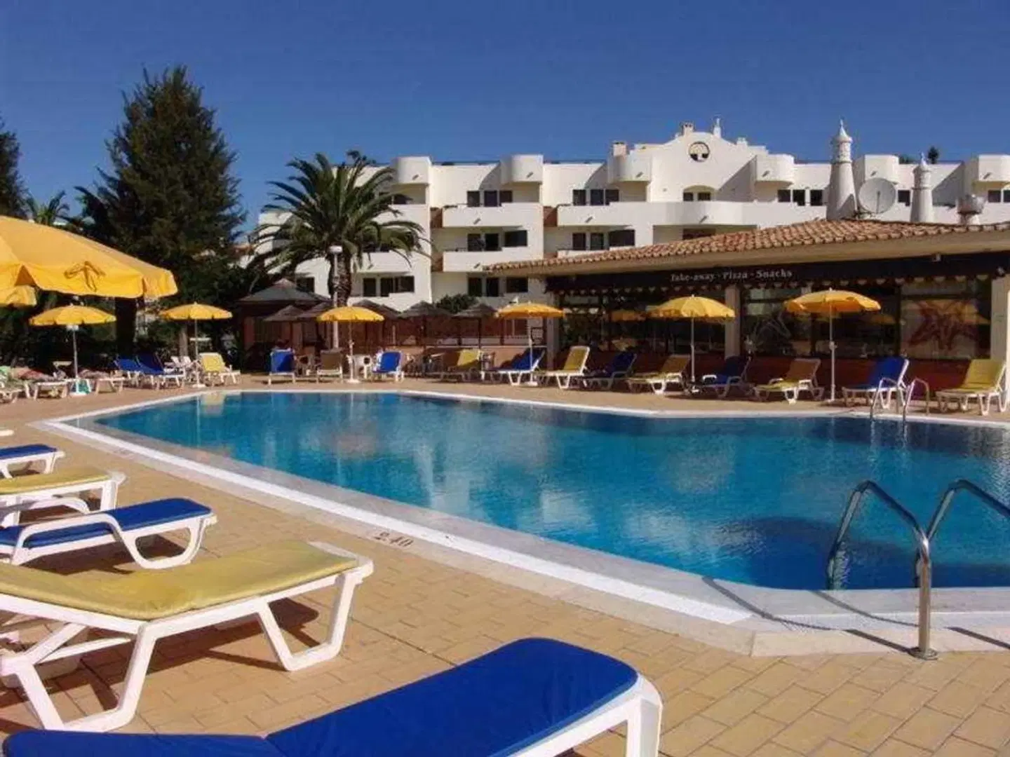 Oceanus Aparthotel OUTDOOR_POOL