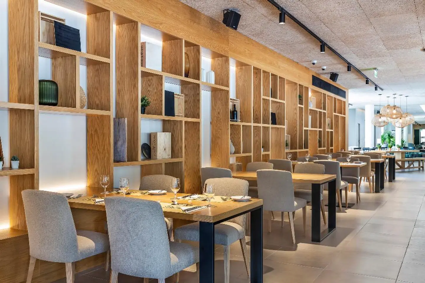 The Patio Suite Hotel Restaurant