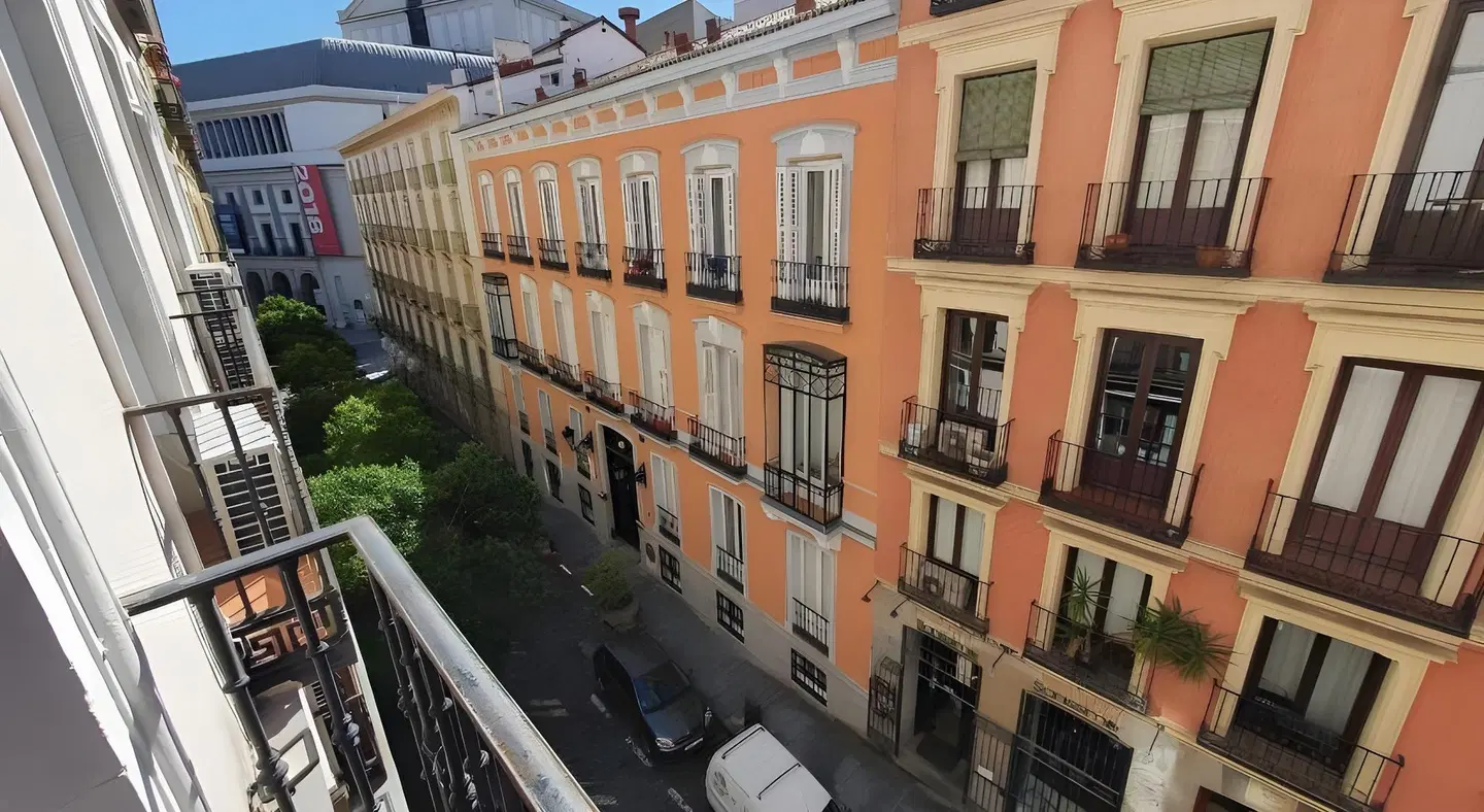 CH Otello Rooms - Madrid EXTERIOR