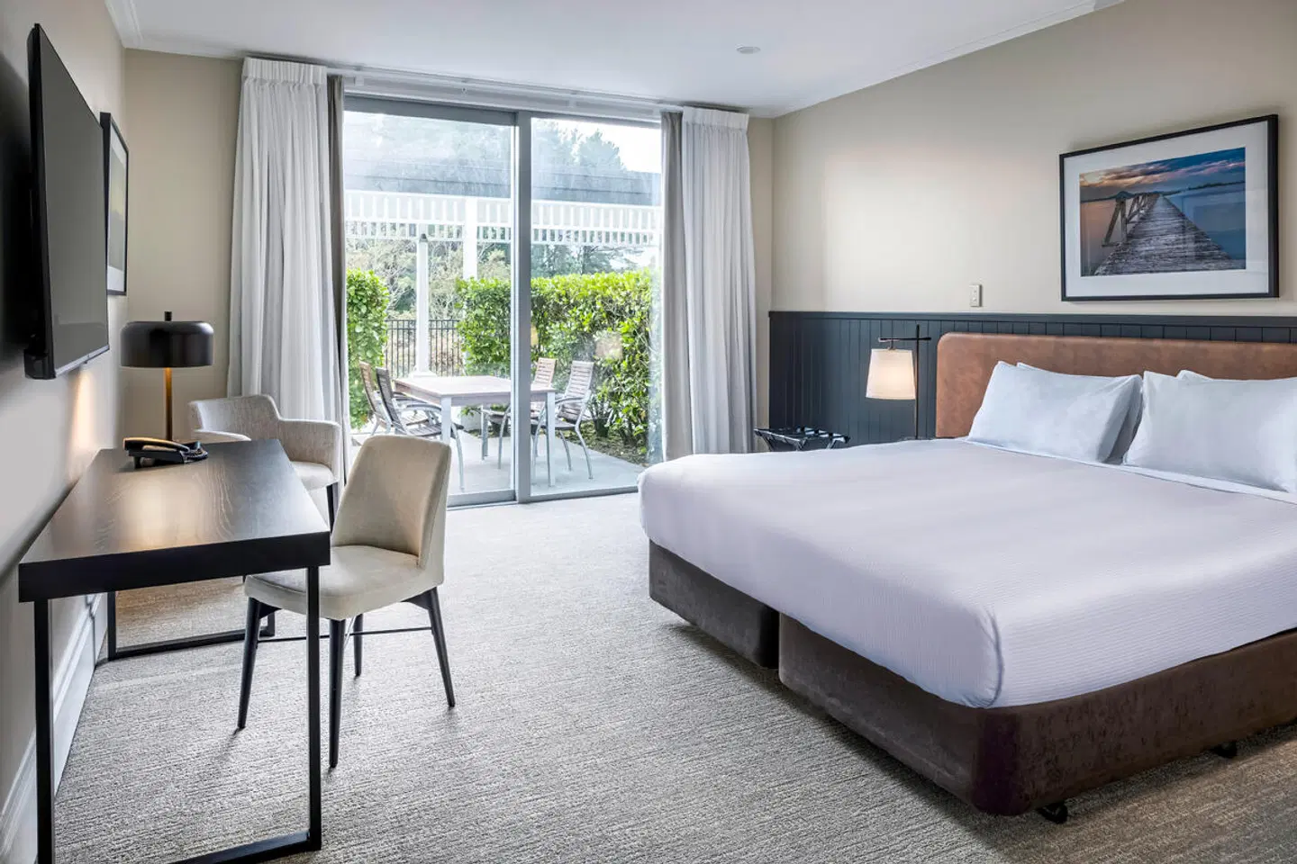 Hilton Lake Taupo ROOM_EXAMPLE