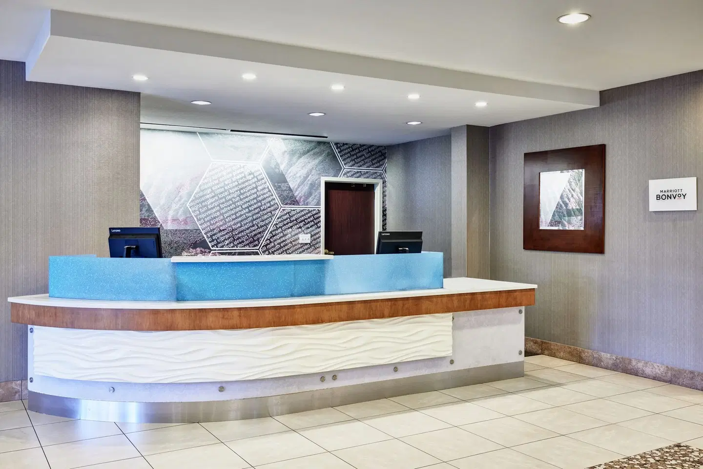 SpringHill Suites Phoenix Downtown Hallenbad