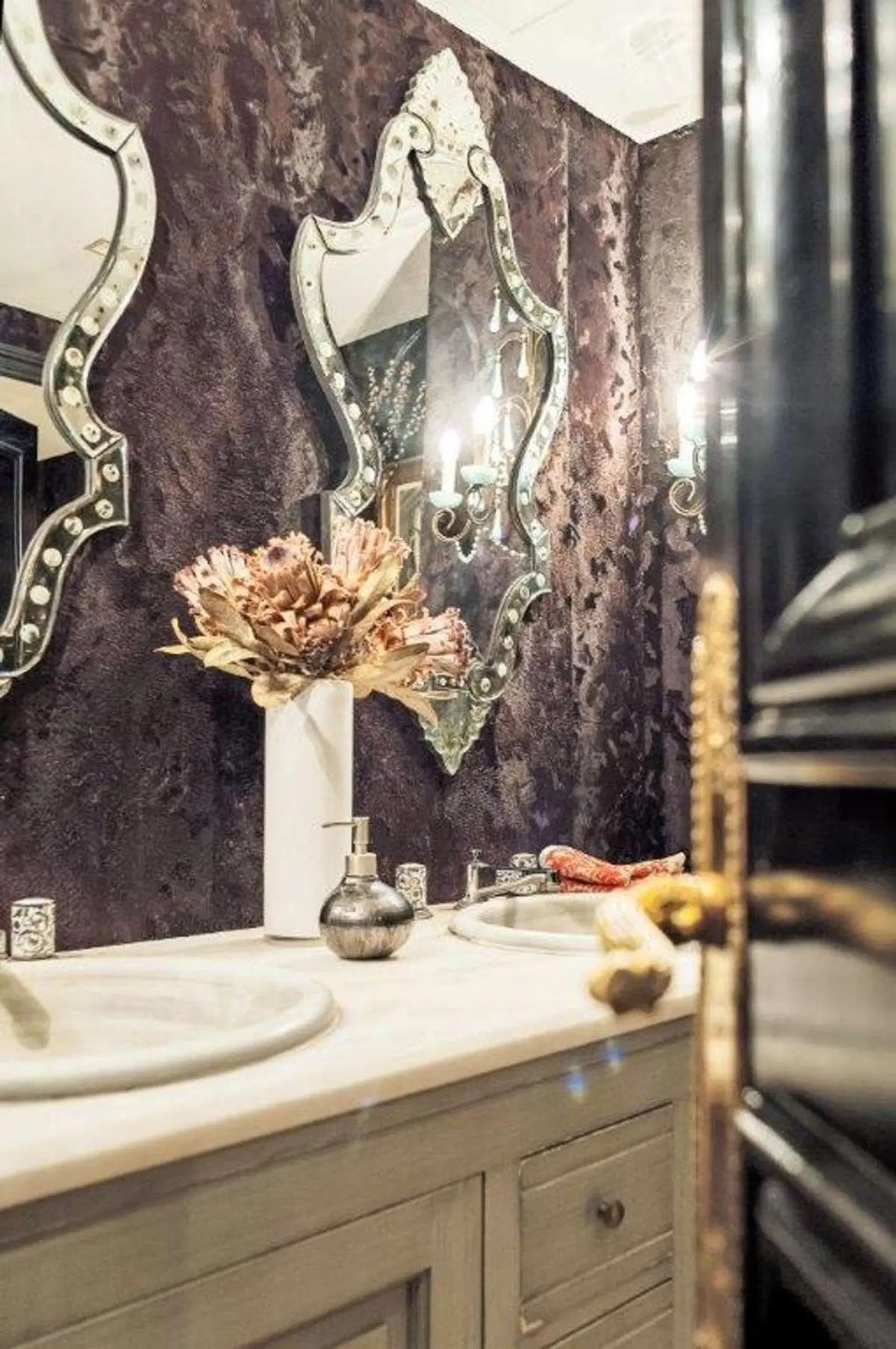 Hotel Chateaubriand Badezimmer