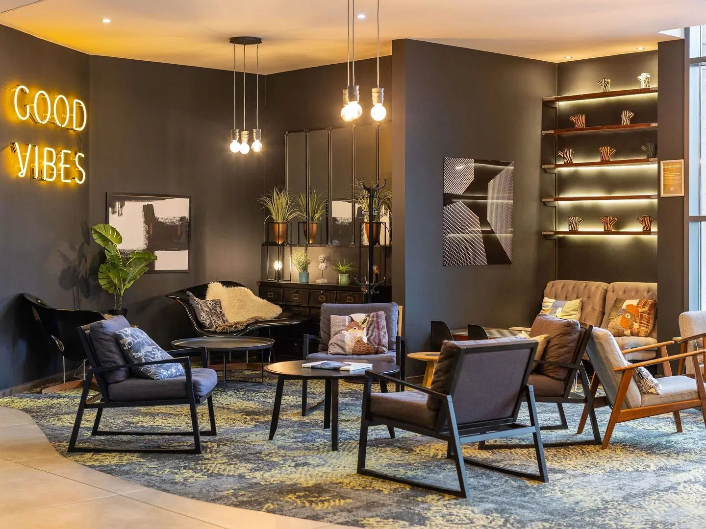 Novotel Edinburgh Centre Hotel LOUNGE_LOBBY