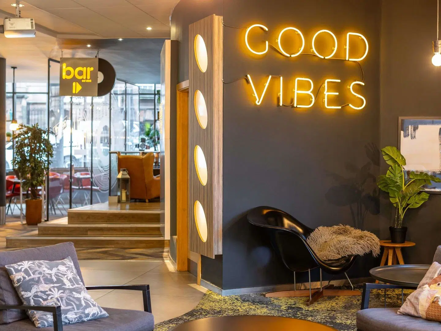Novotel Edinburgh Centre Hotel LOUNGE_LOBBY