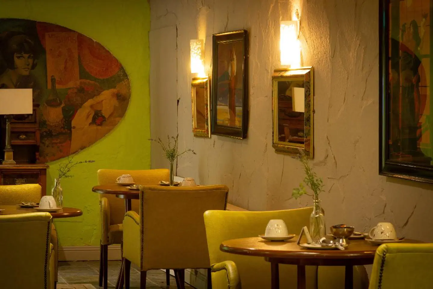 Ashley Hotel Restaurant