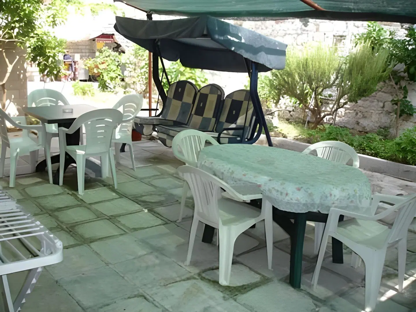 Peruzovic Rooms & Apartments Terrasse