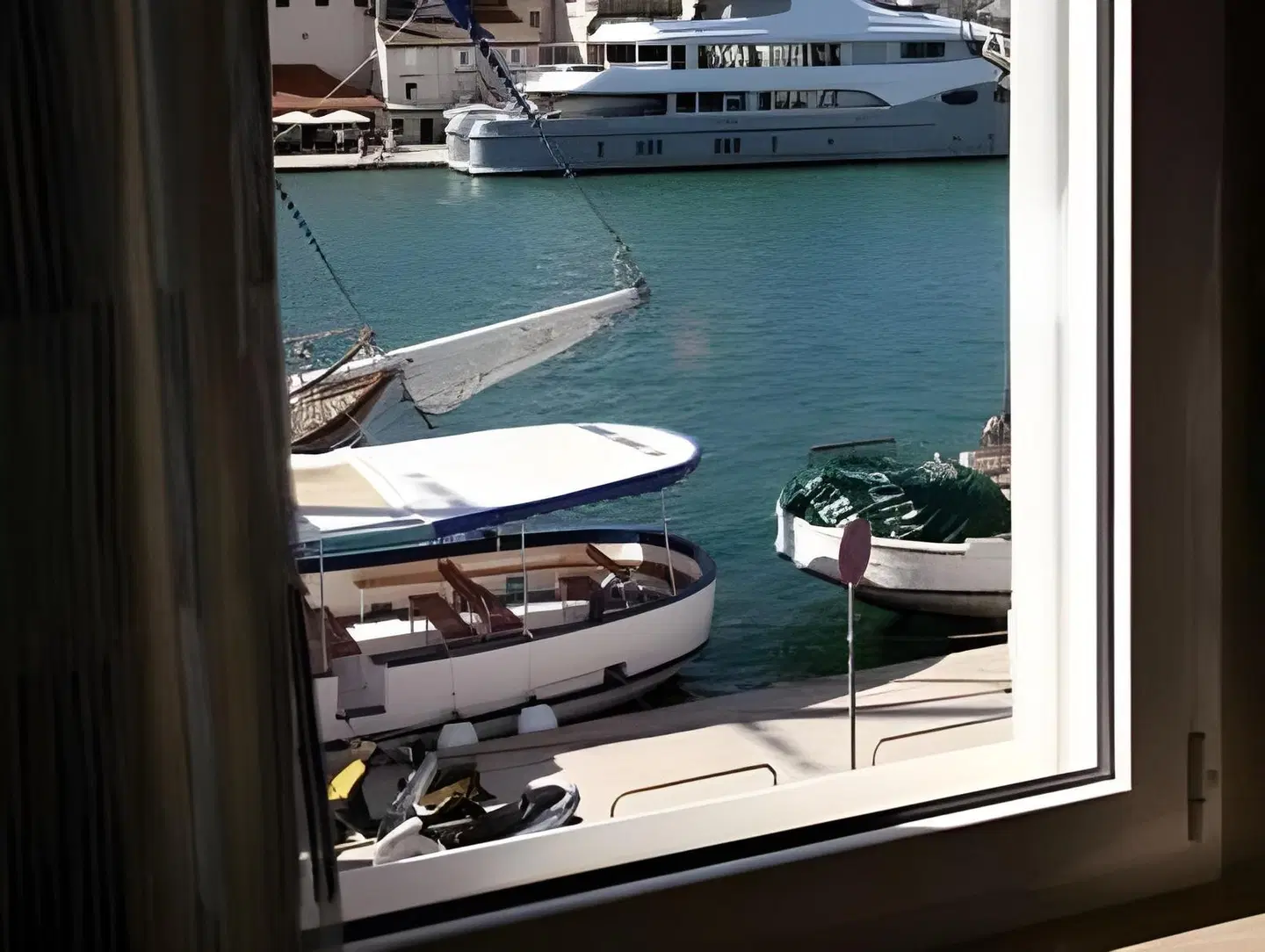 Villa Tudor SPORTS_AND_LEISURE