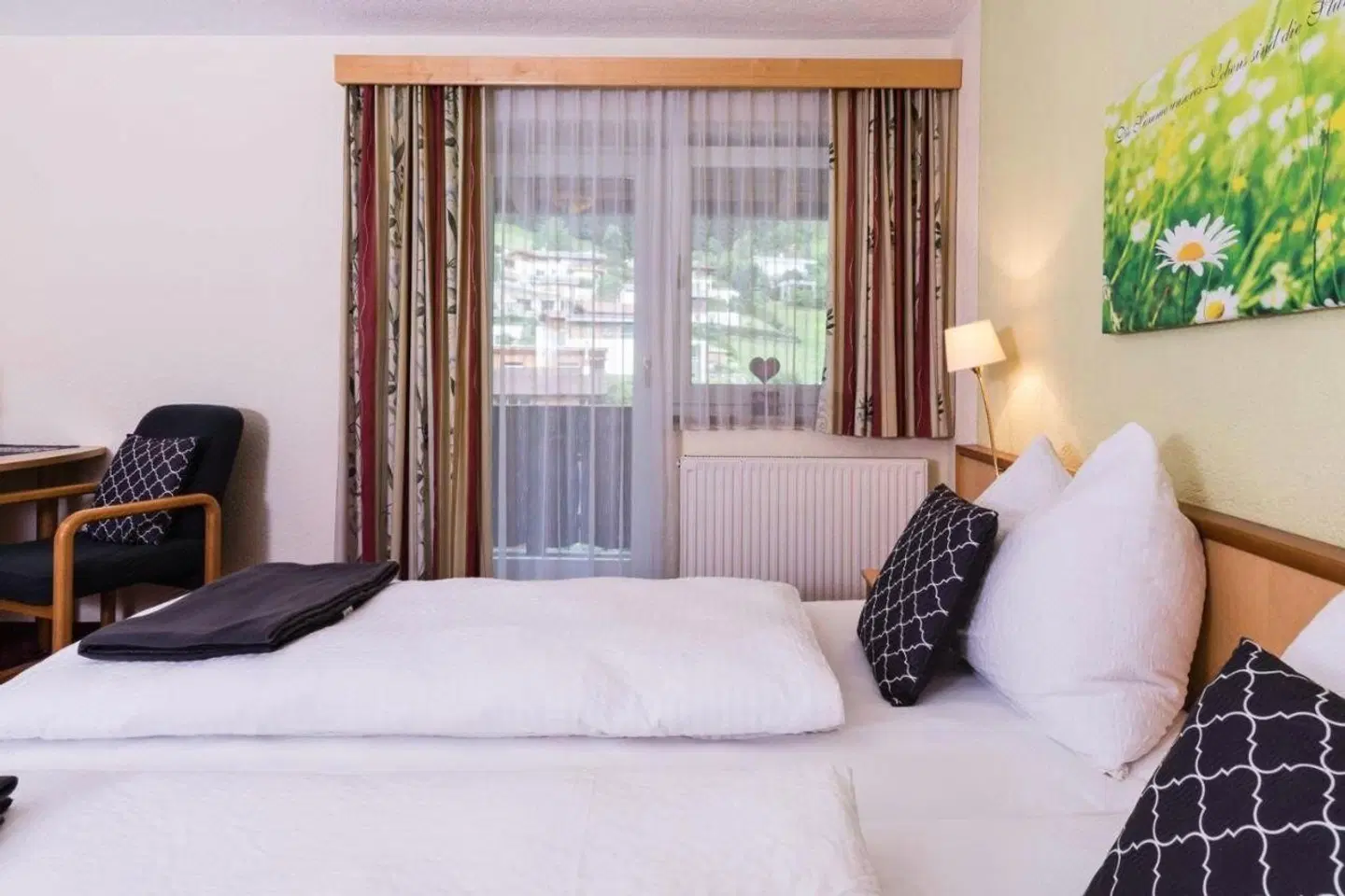 Hotel Wiesenhof ROOM_EXAMPLE