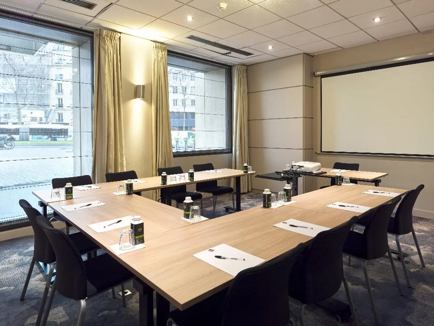B&B Hotel Paris 17 Batignolles Konferenz