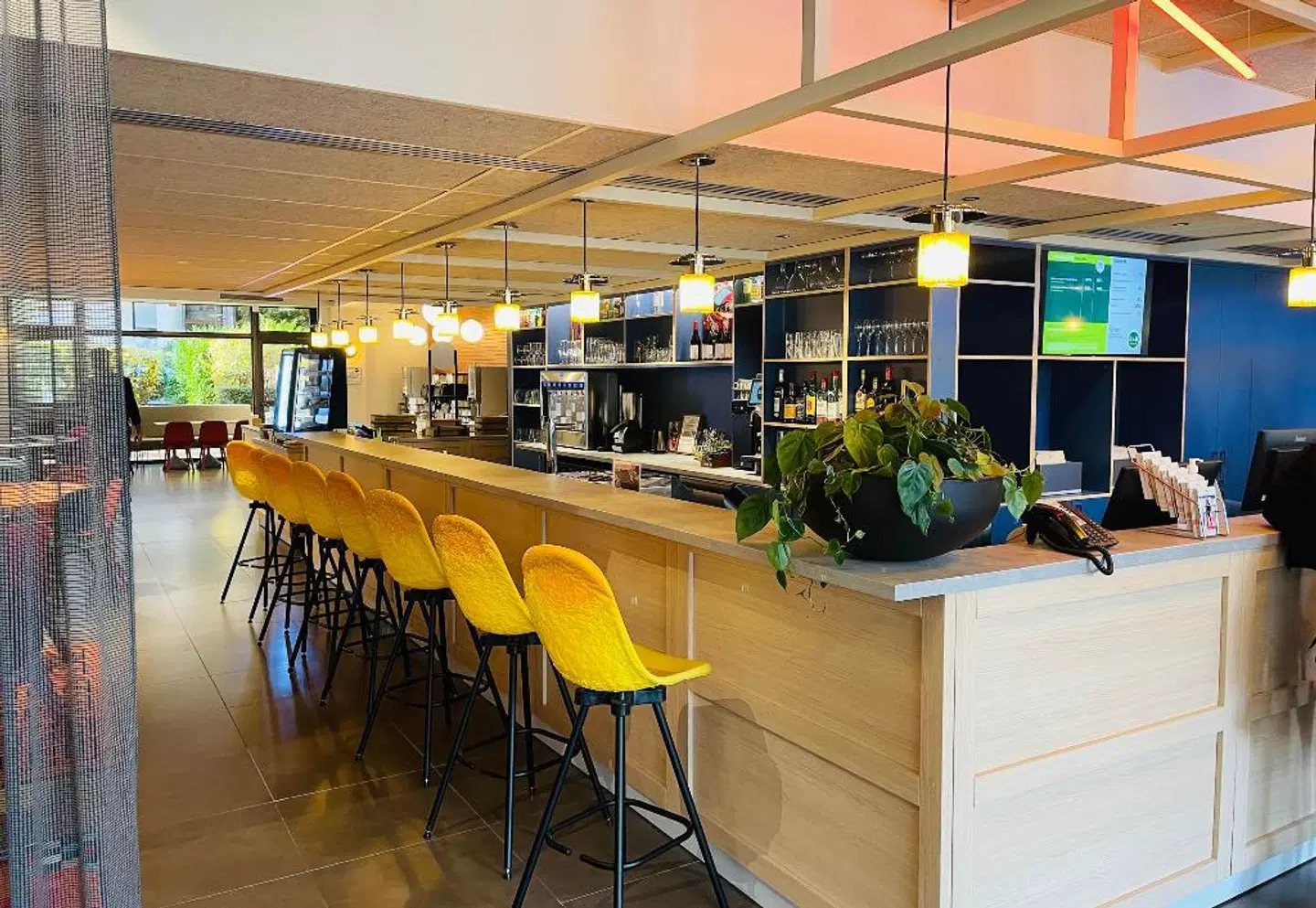 B&B Hotel Paris 17 Batignolles Bar