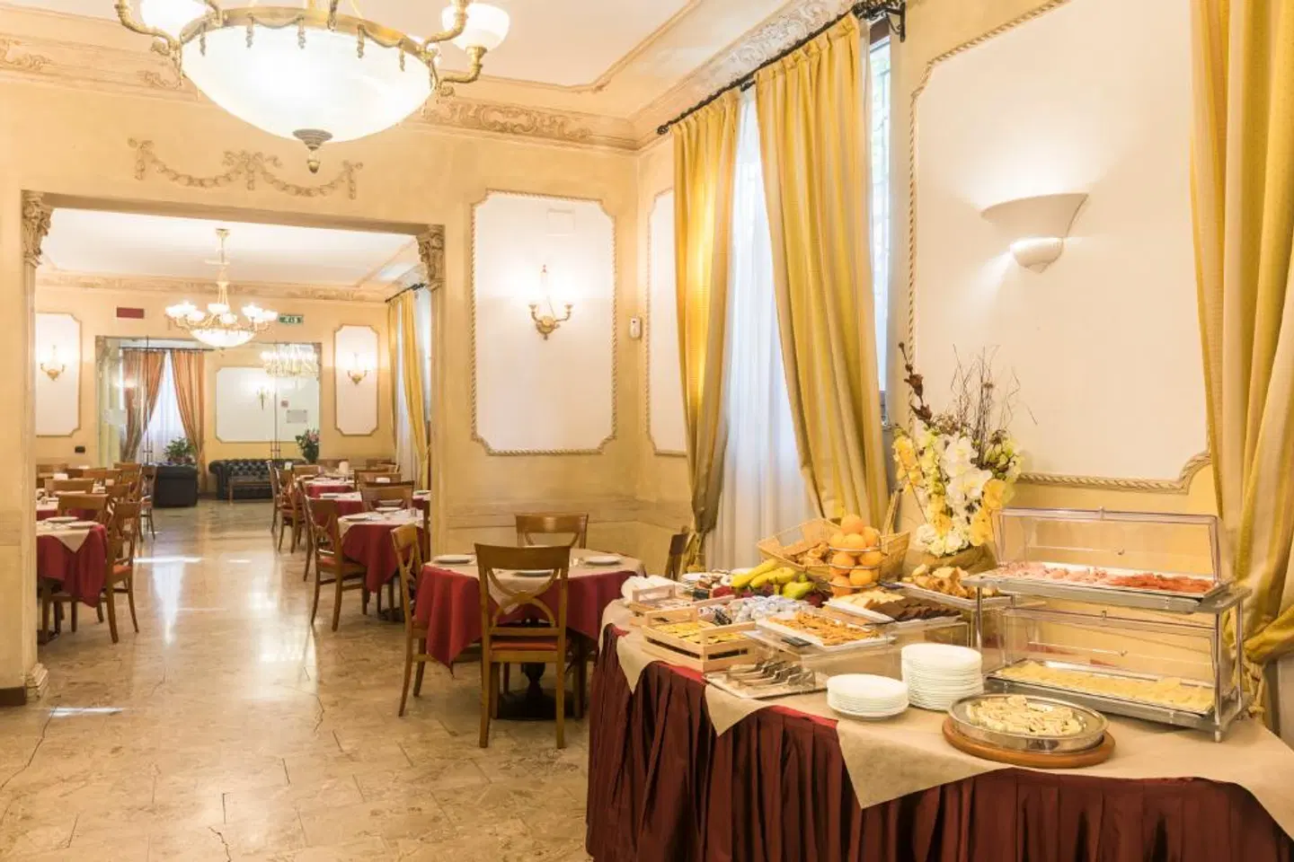 Villa Rosa Restaurant