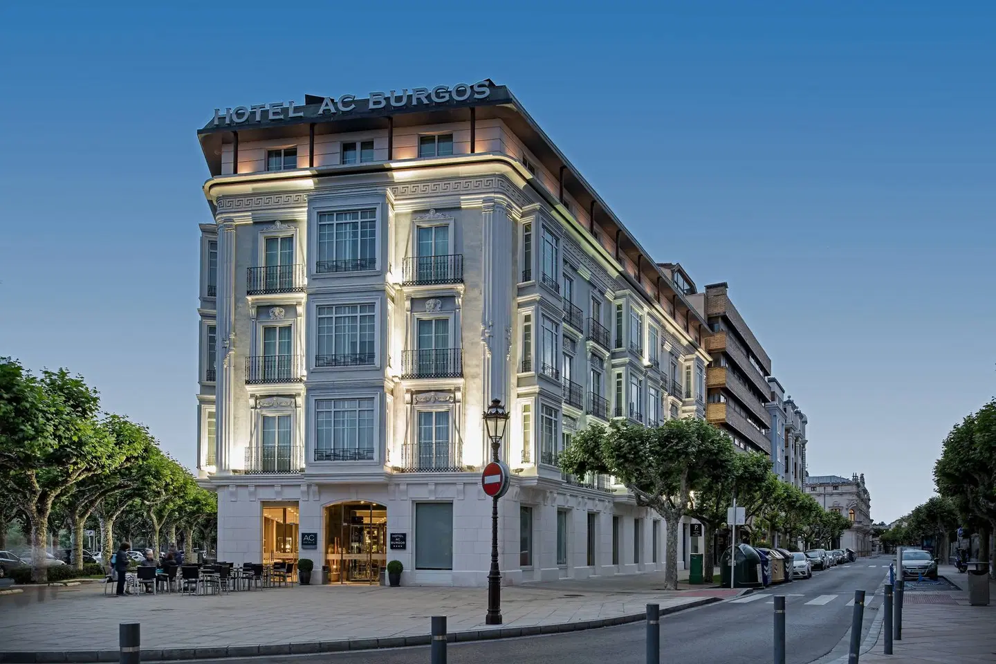 AC Hotel by Marriott Burgos EXTERIOR