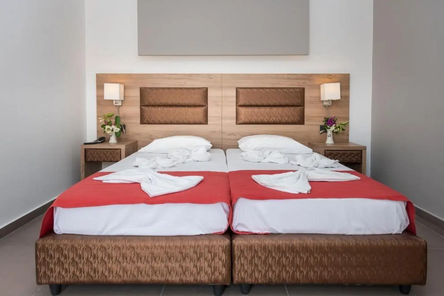Porto Plazza Hotel ROOM_EXAMPLE