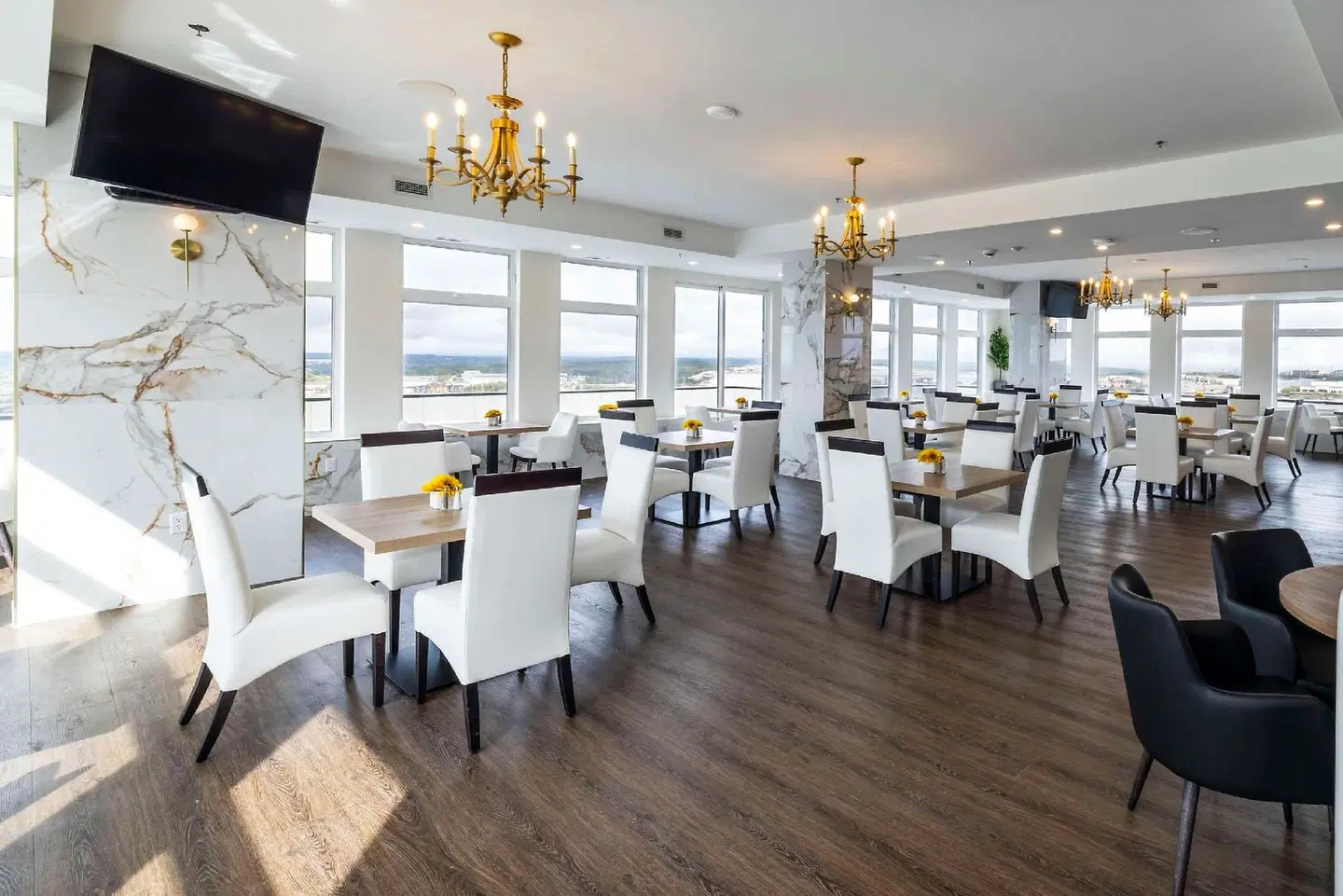 Halifax Tower Hotel & Conference Centre, Ascend Hotel Collection Restaurant