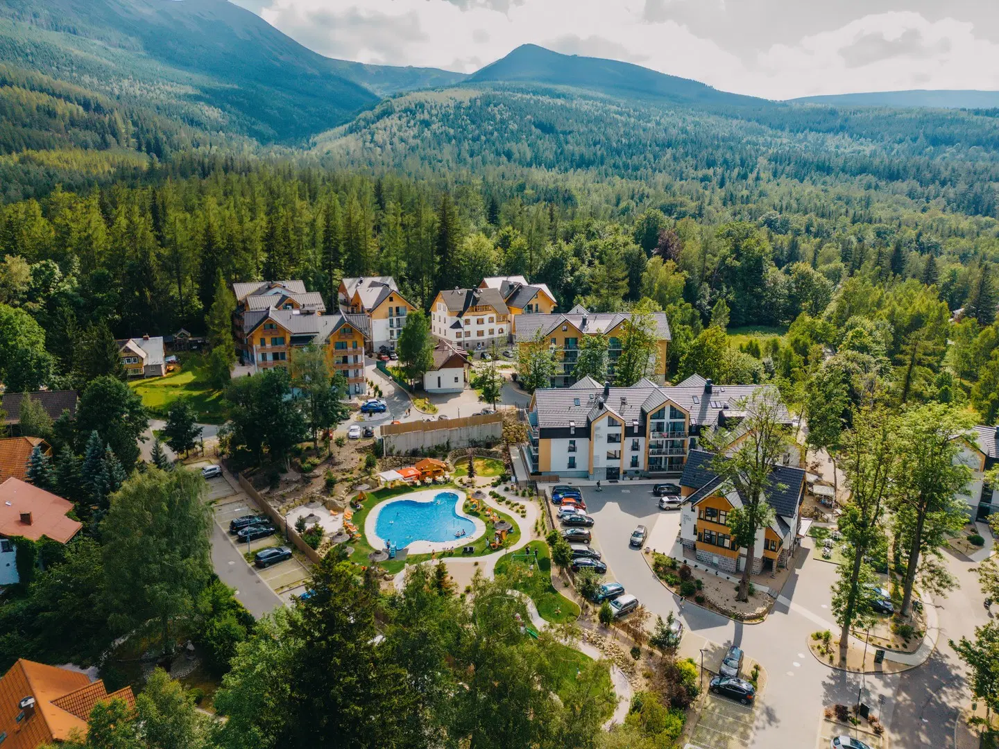 Green Mountain Hotel & Apartments LANDSCAPE