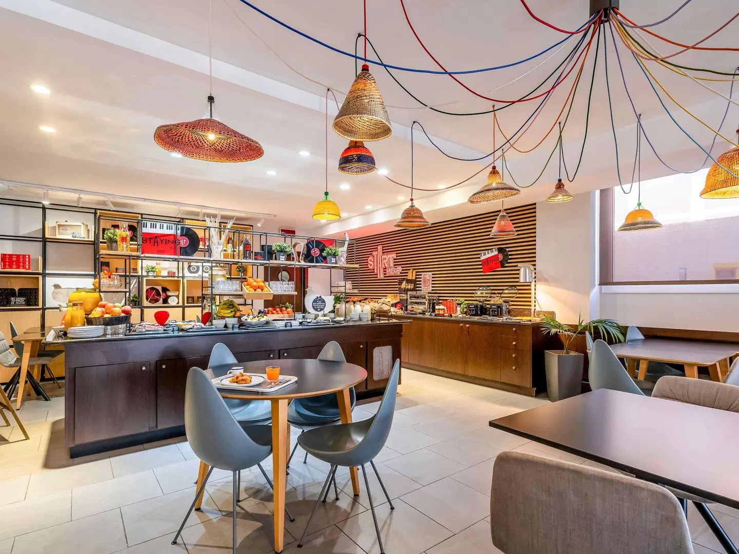 ibis Madrid Calle Alcala Bar