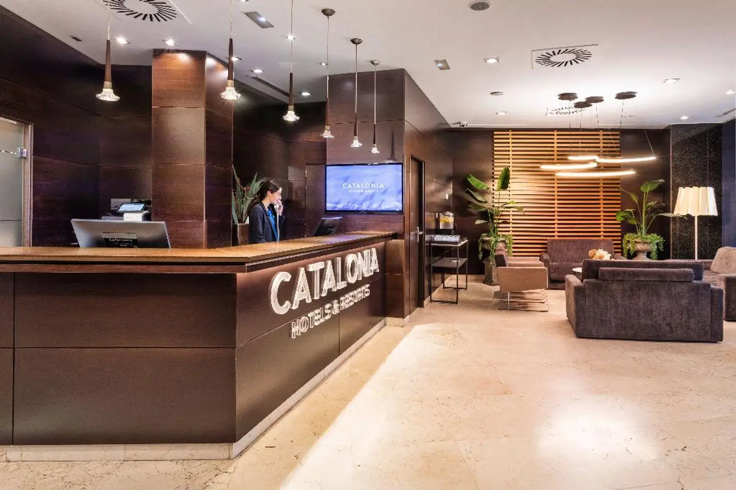 Catalonia El Retiro Bar
