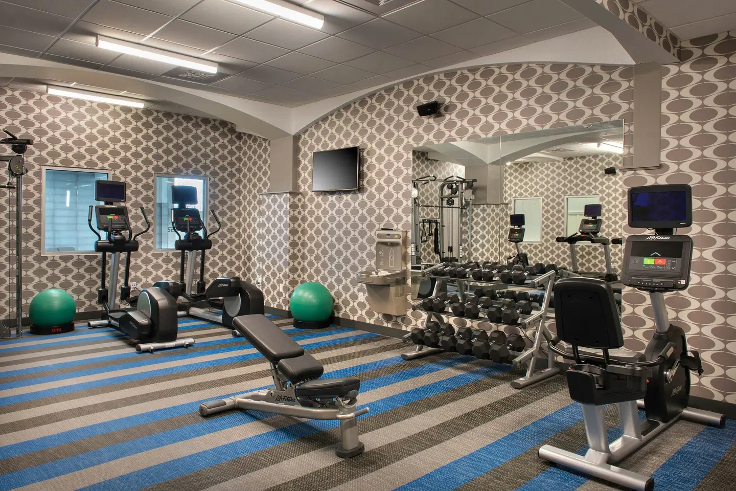 Aloft by Marriott Buffalo Downtown SPORTS_AND_LEISURE