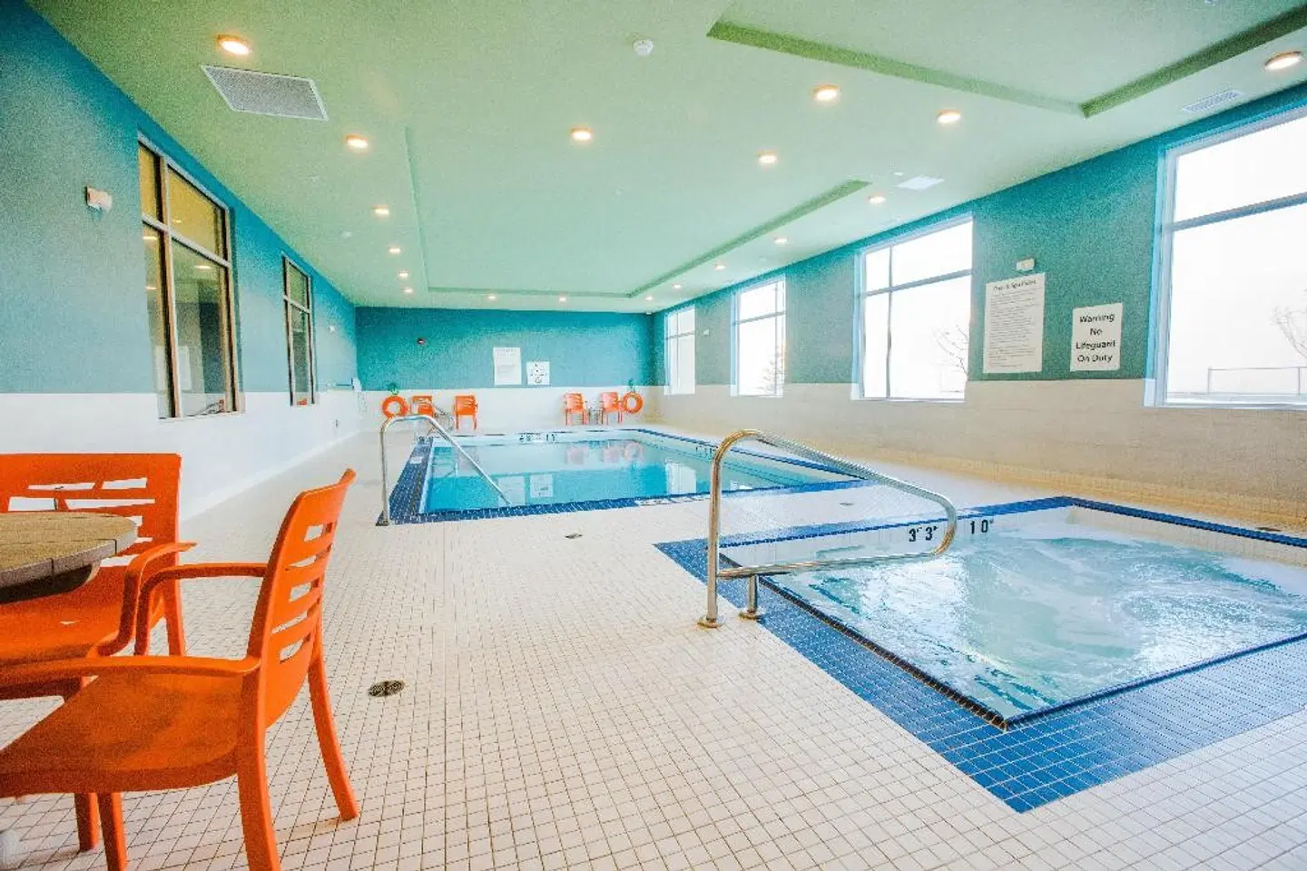 Candlewood Suites West Edmonton - Mall Area Hallenbad
