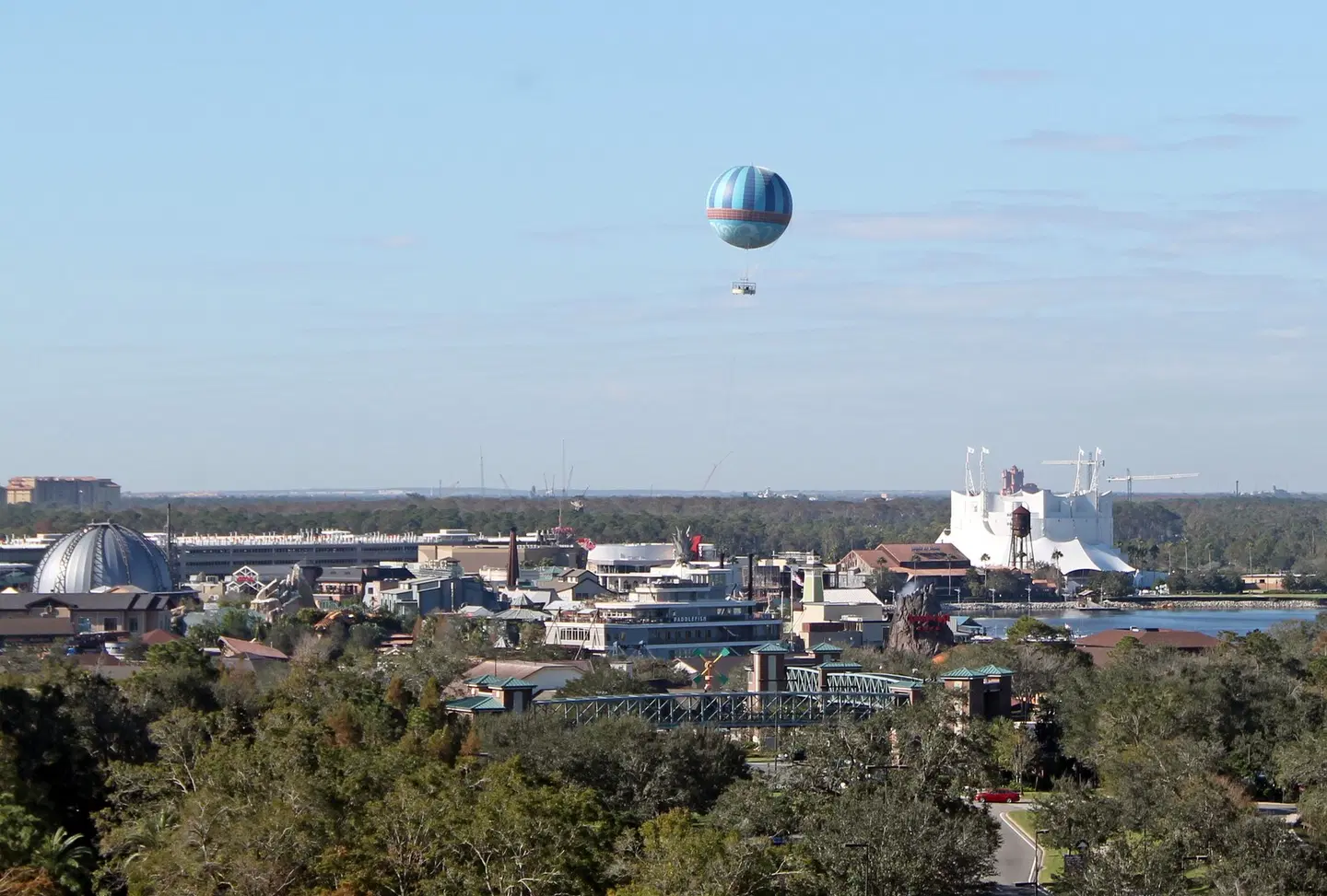 Holiday Inn Orlando-Disney Springs® Area by IHG LANDSCAPE