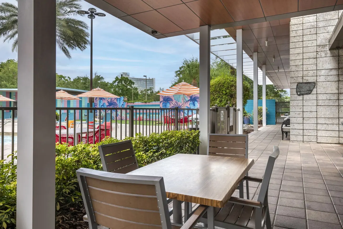 Holiday Inn Orlando-Disney Springs® Area by IHG Terrasse