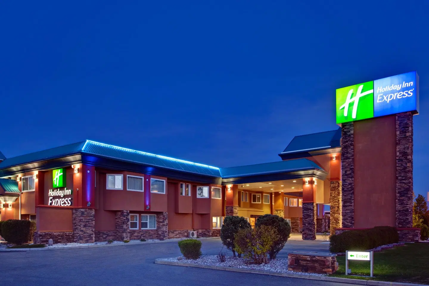 Holiday Inn Express Red Deer by IHG EXTERIOR