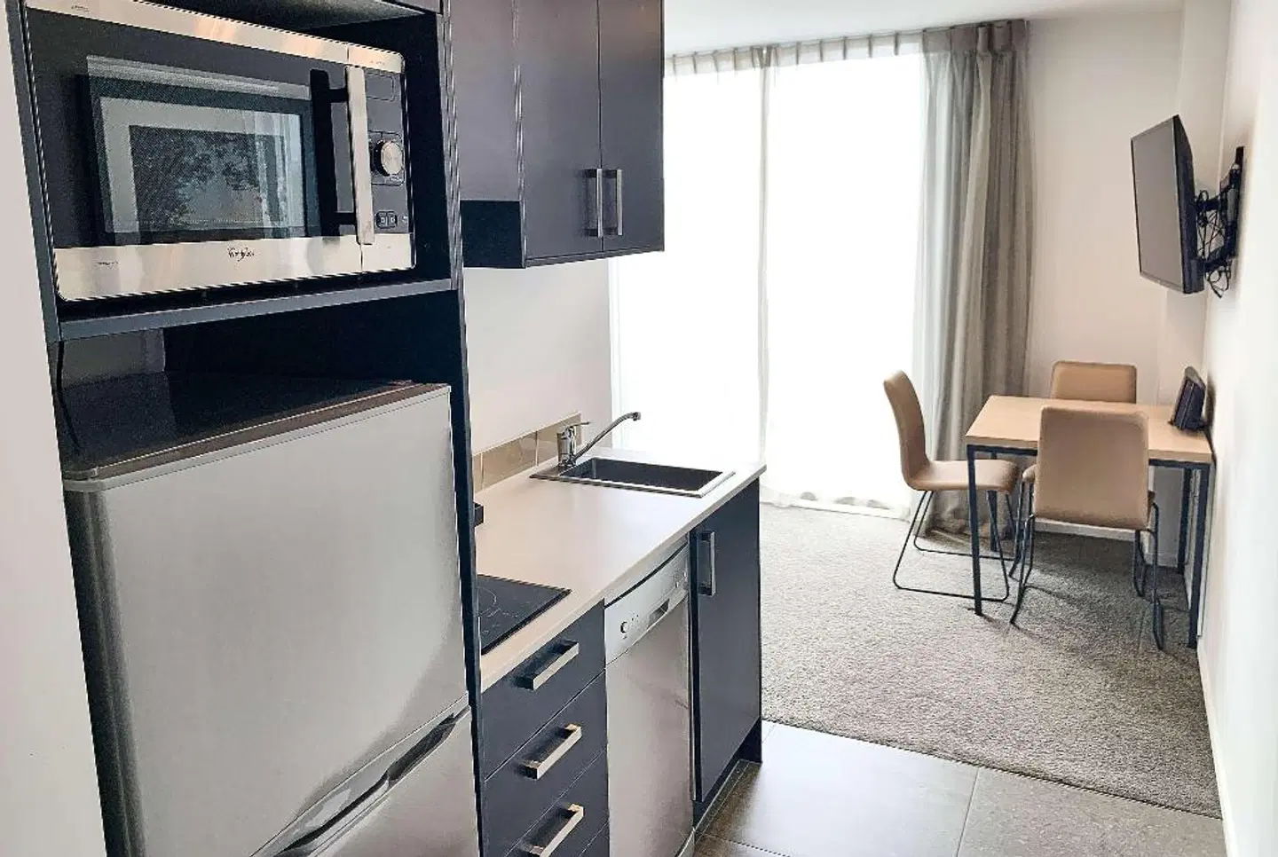 RAMADA SUITES ALBANY ROOM_EXAMPLE