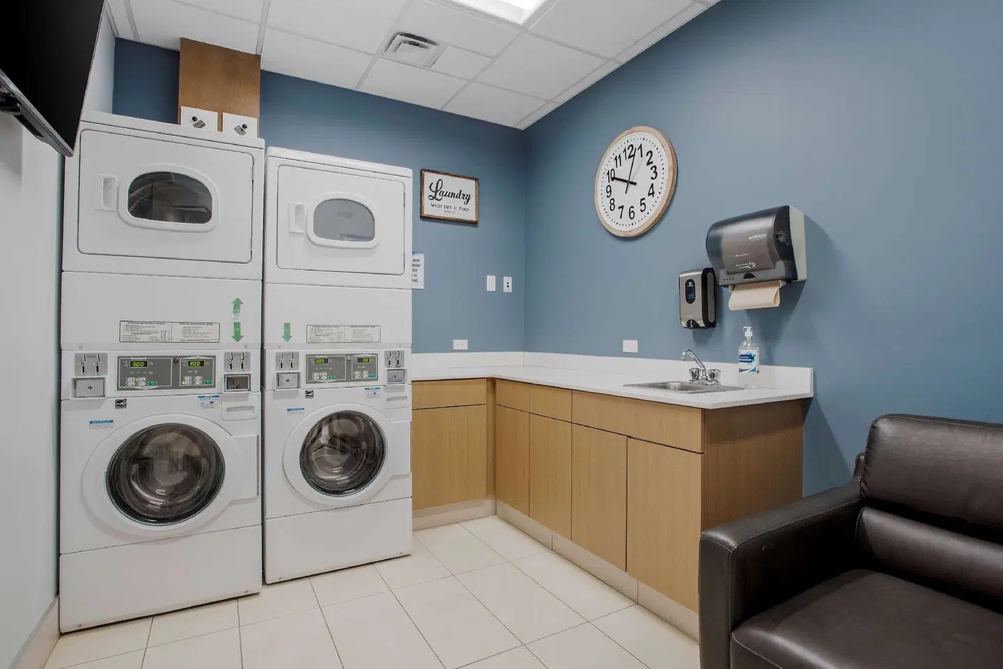 Best Western Plus Sawridge Suites Badezimmer