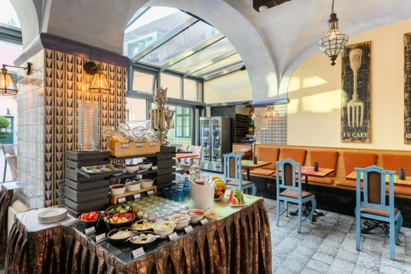Maison Bistro & Hotel Restaurant