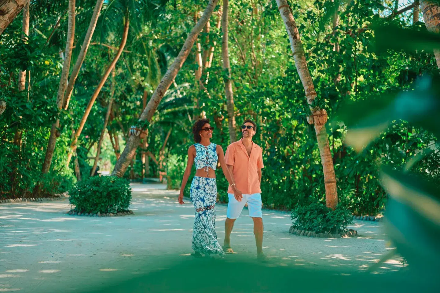 Jumeirah Olhahali Island Maldives PEOPLE