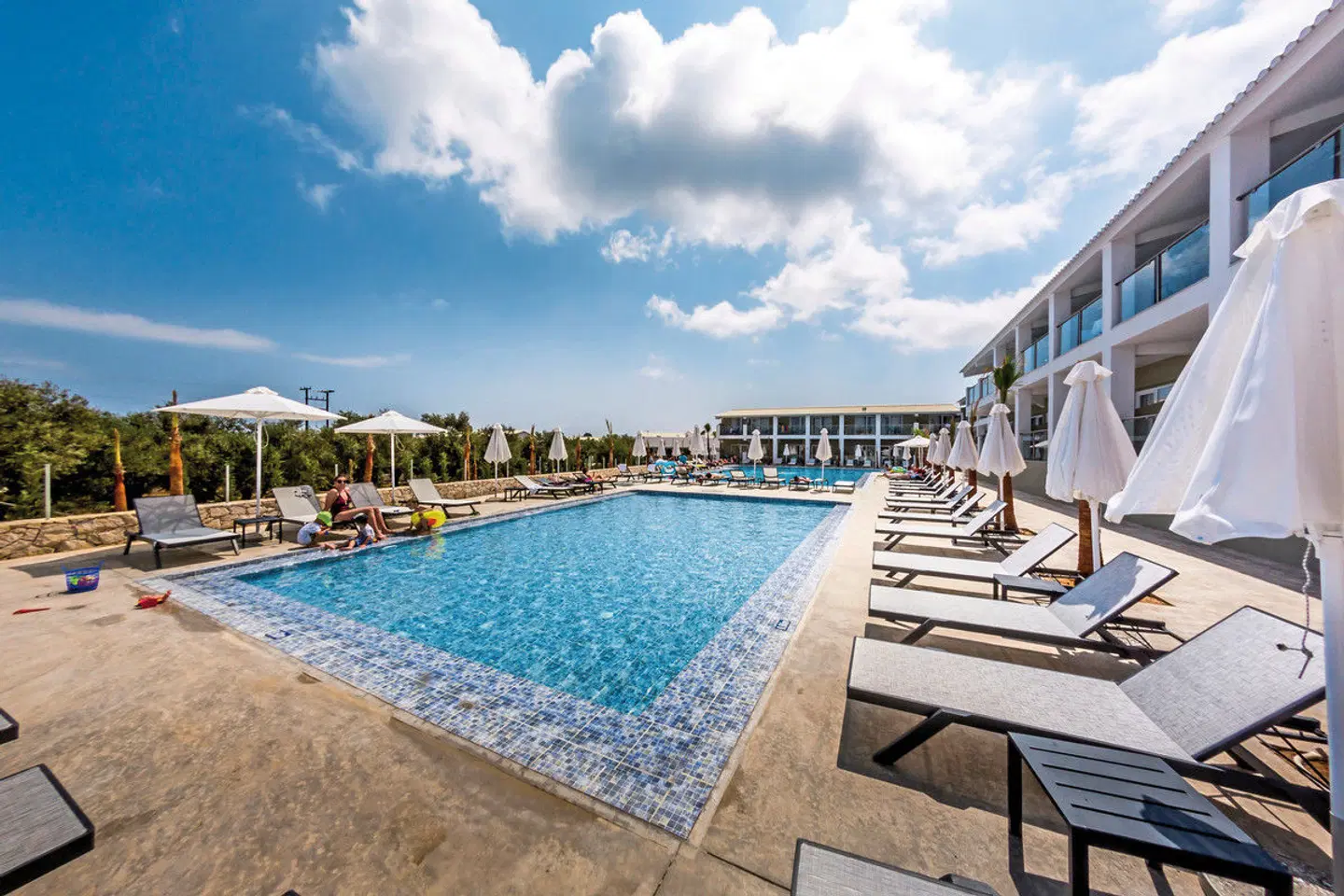 Caretta Paradise OUTDOOR_POOL