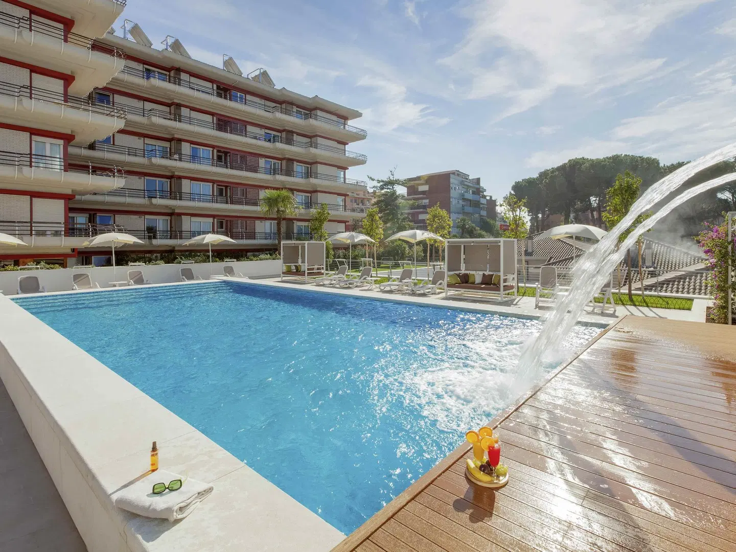 Aparthotel Adagio Rome Vatican OUTDOOR_POOL