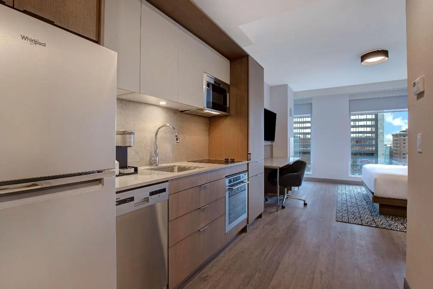 Hampton Inn by Hilton Montreal Downtown ROOM_EXAMPLE
