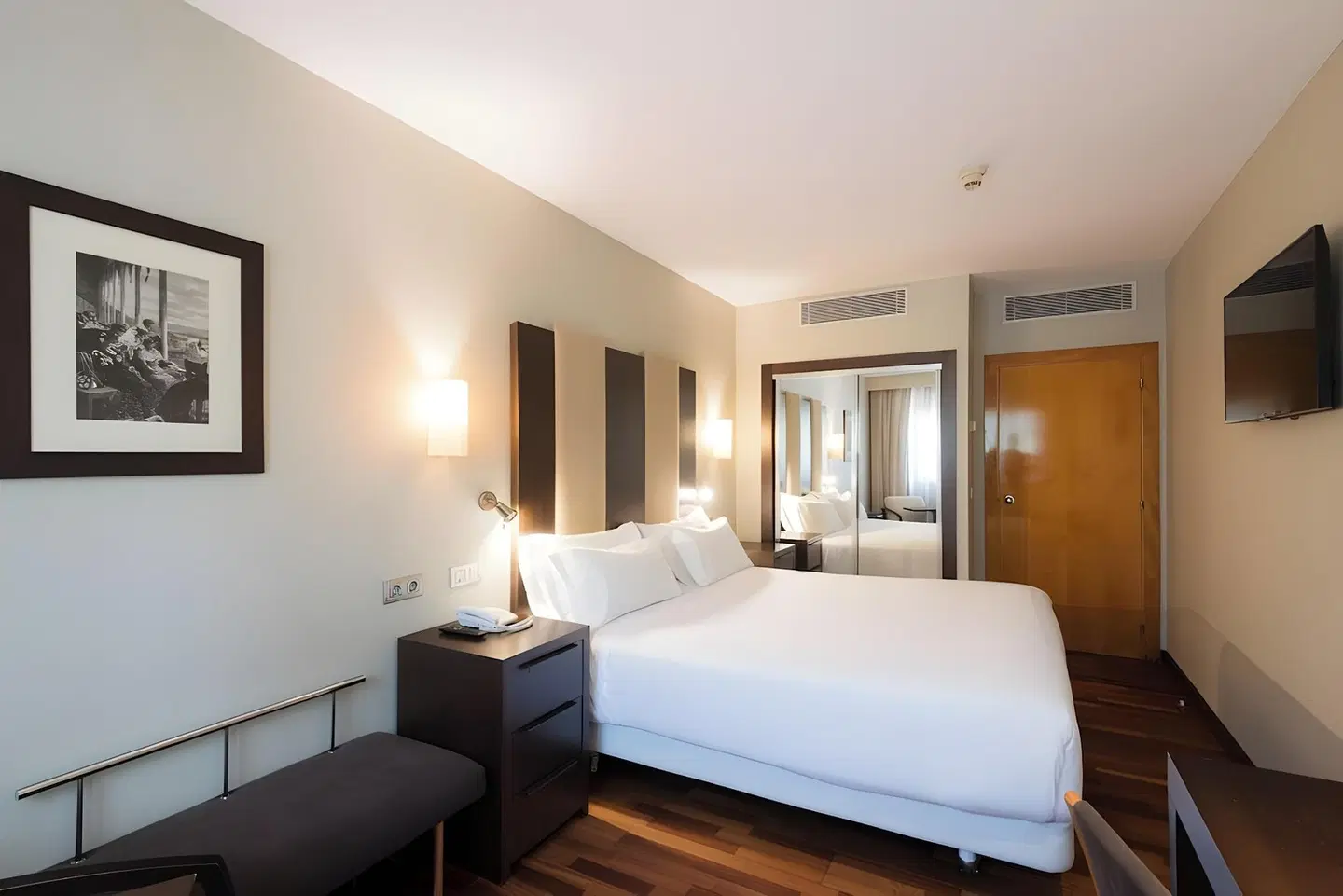 NH Ciudad de Valladolid ROOM_EXAMPLE
