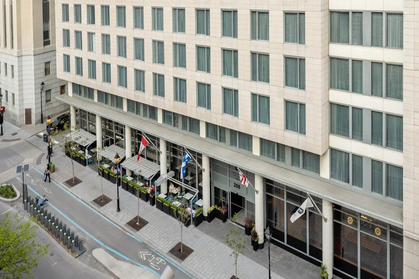 Embassy Suites by Hilton - Montreal EXTERIOR