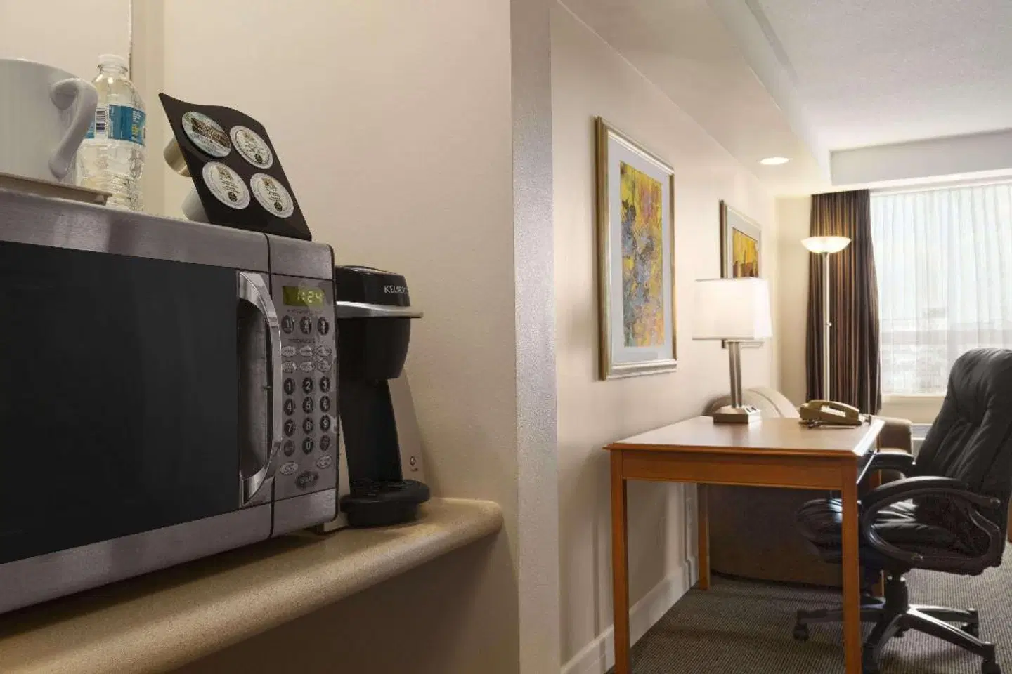 Travelodge by Wyndham Spruce Grove ROOM_EXAMPLE