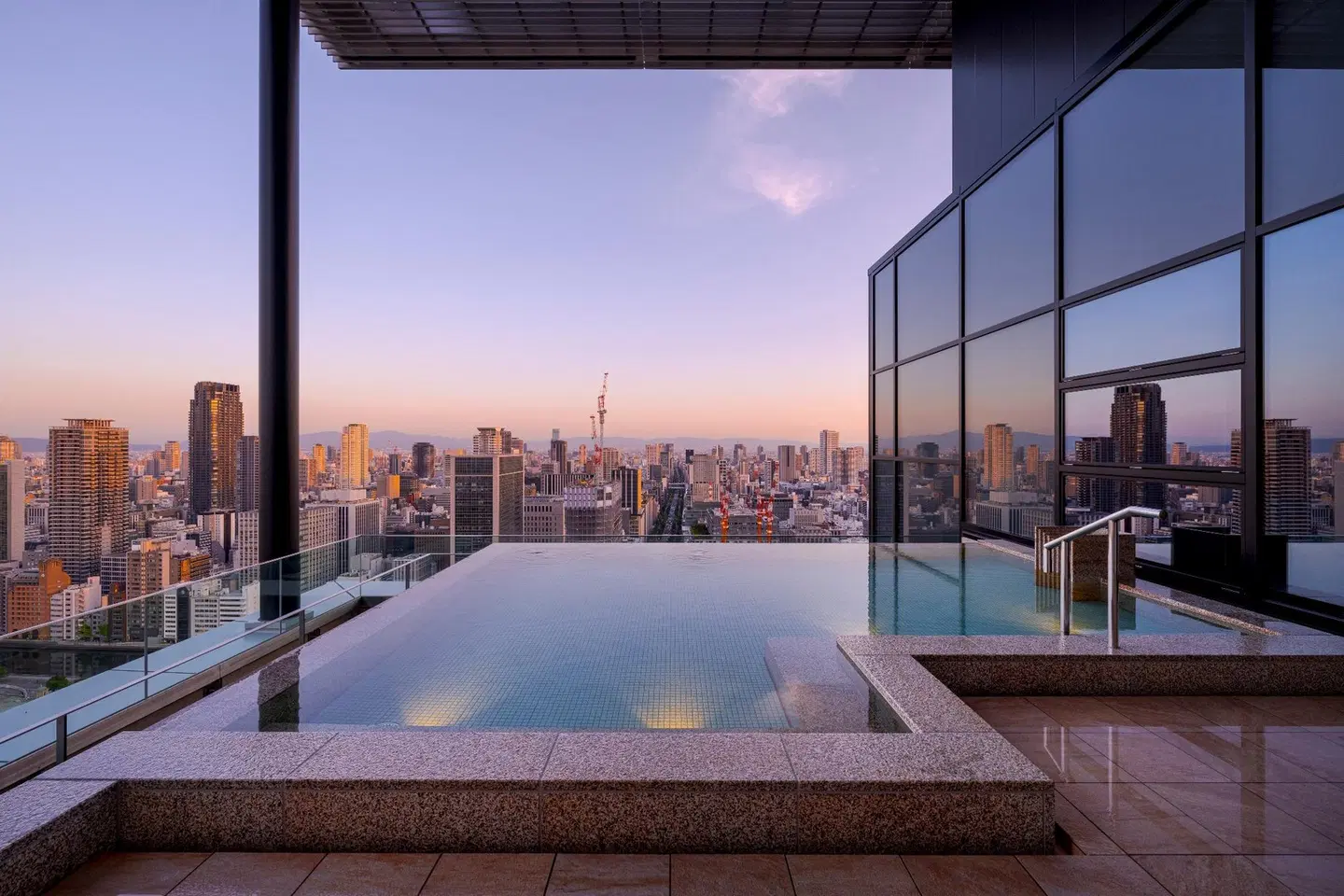 Candeo Hotels Osaka The Tower Terrasse