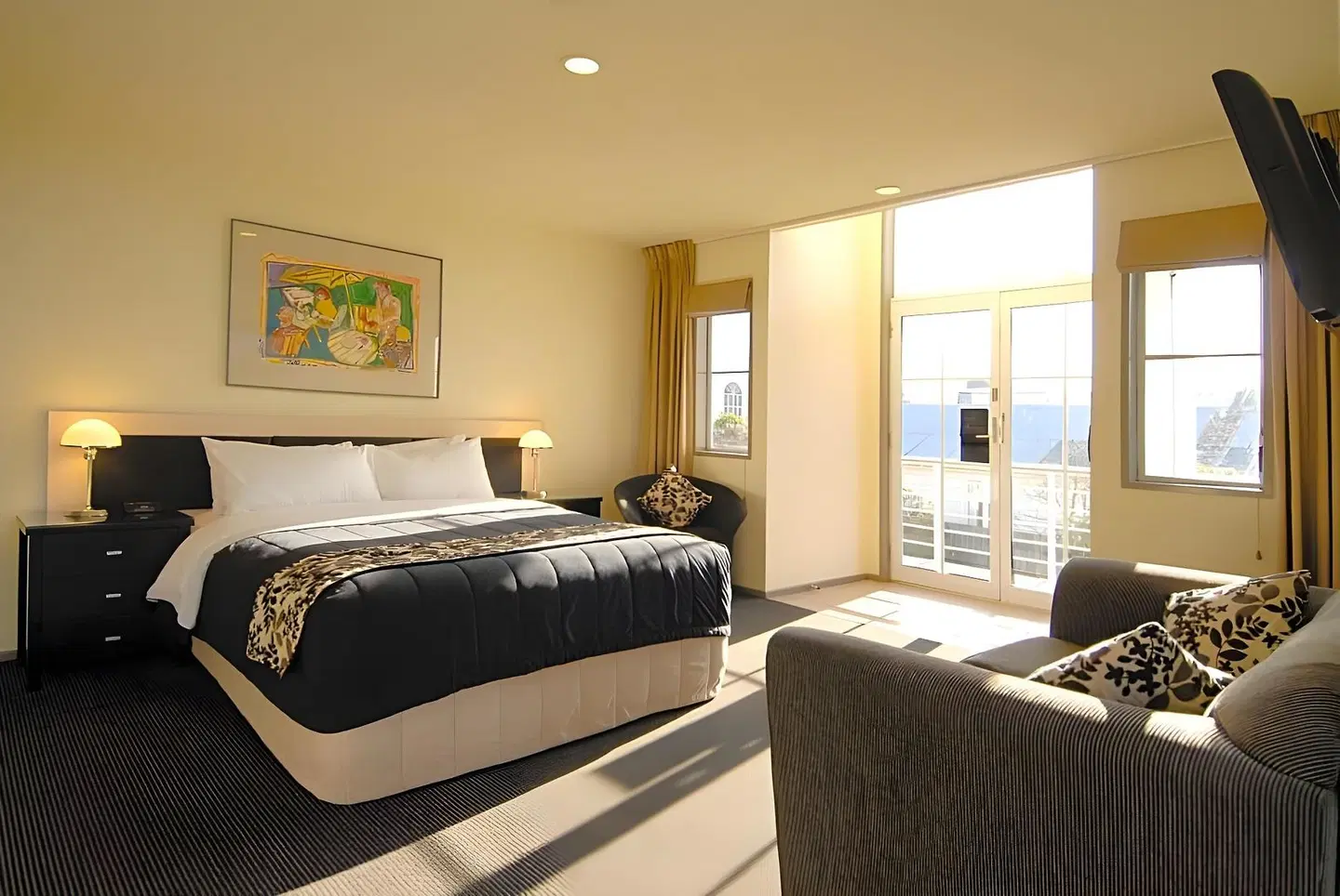 Pavilions Hotel ROOM_EXAMPLE